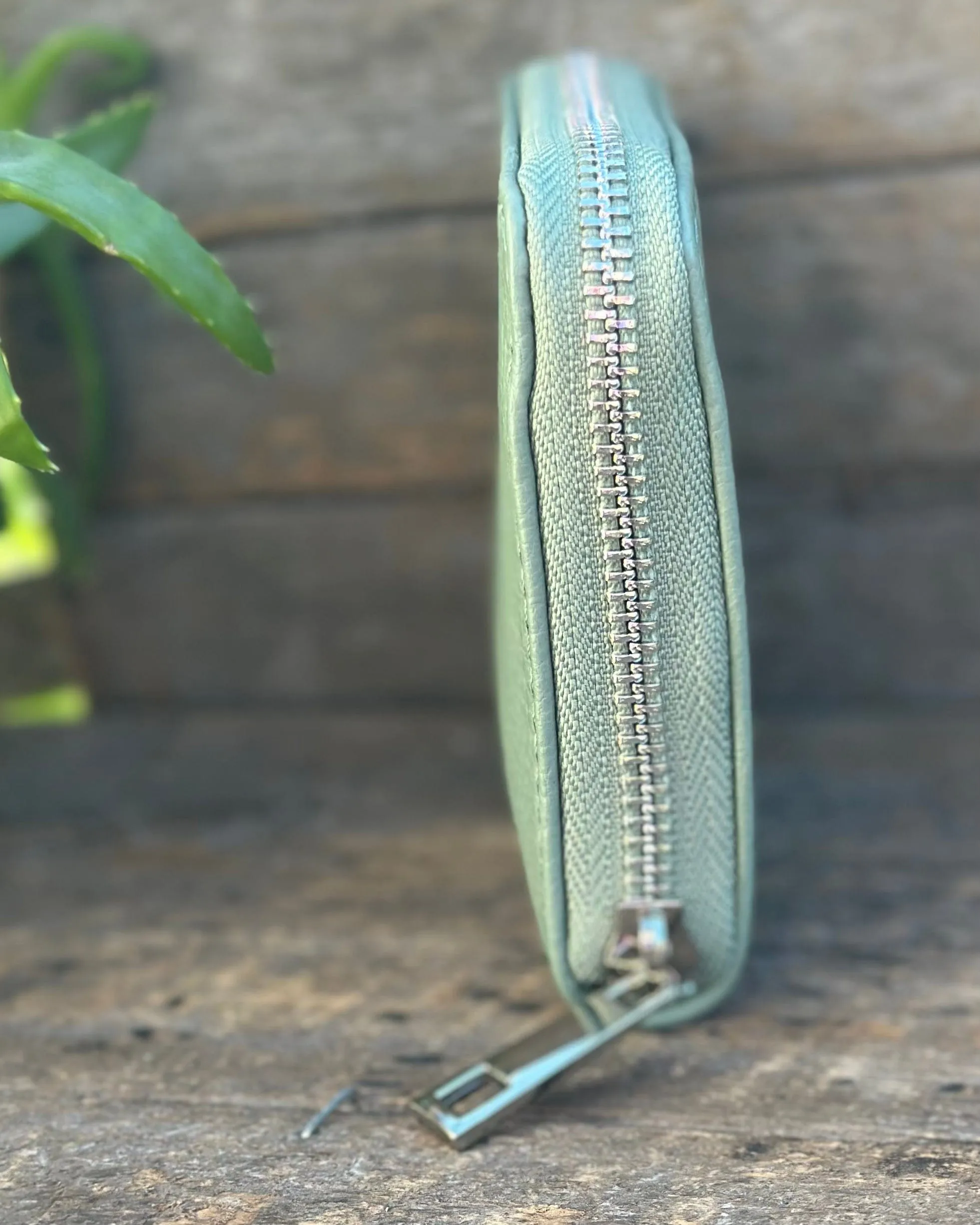 Leather Purse/Card Holder - Sage