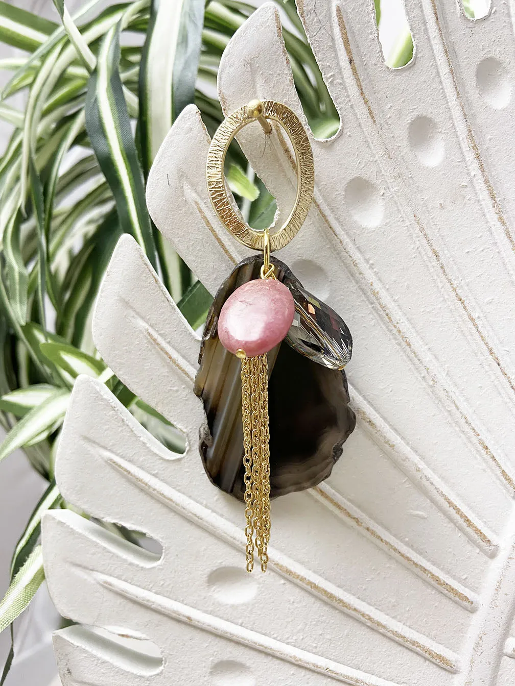 rhodonite and black agate eye catcher